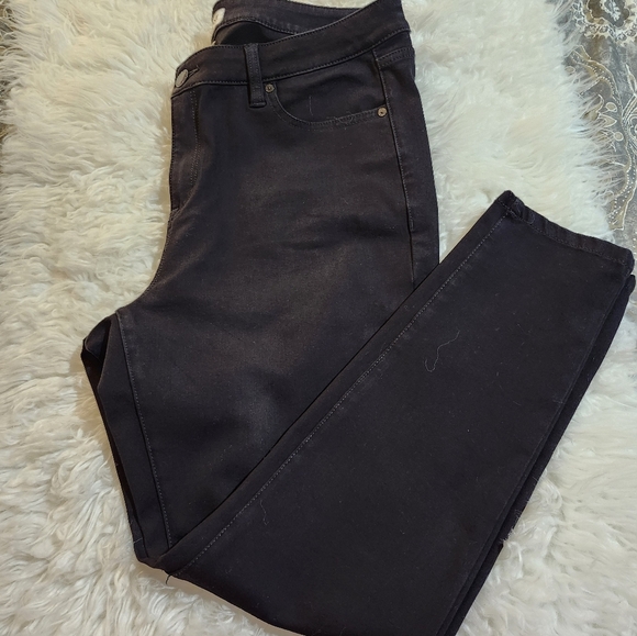 Lane Bryant skinny jeans - Picture 3 of 8